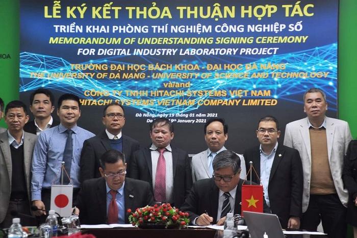 Hitachi Systems Vietnam Cooperates with Danang University of Technology for Establishing Danang’s First Modern Digital Industrial Laboratory